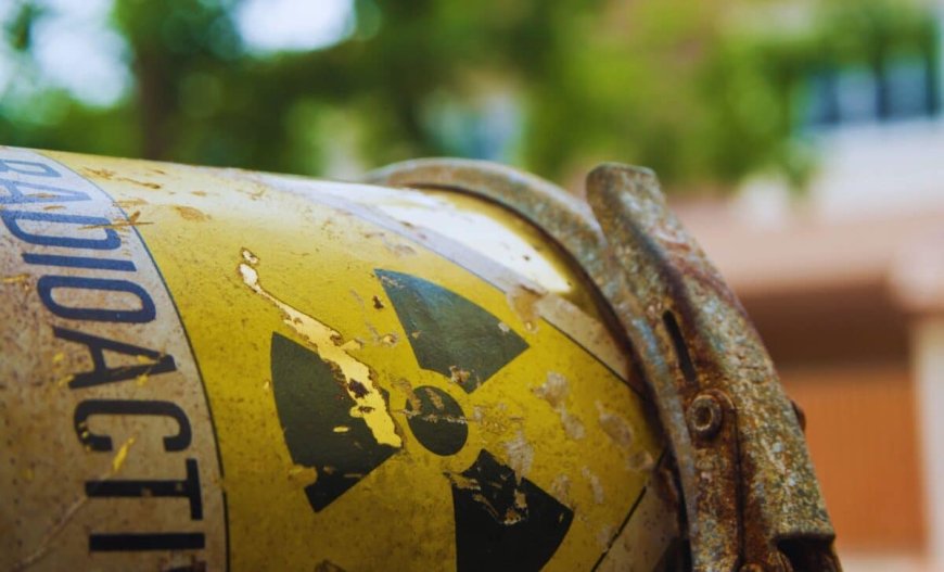 This 17-year-old Built A Nuclear Reactor In His Backyard, And It Quickly Turned Into A Catastrophe