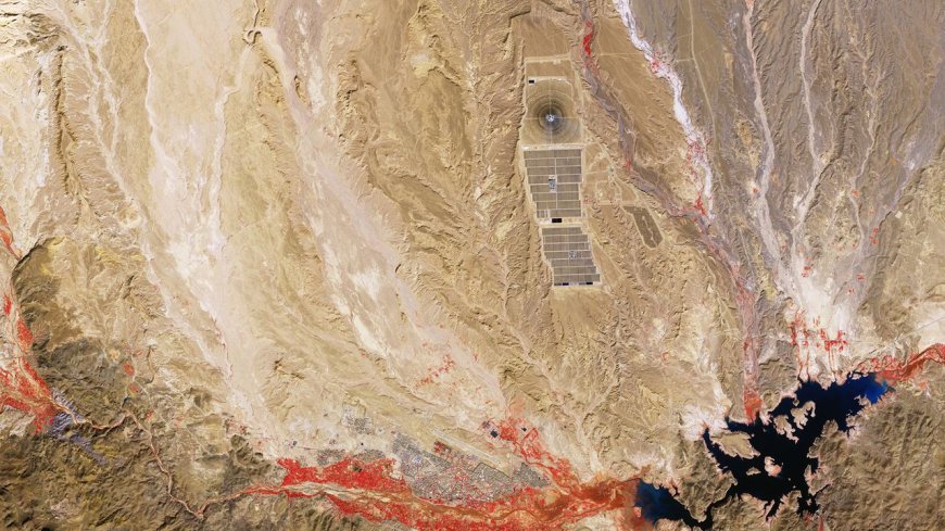 Enormous solar power array seen from orbit | Space photo of the day for March 5, 2026