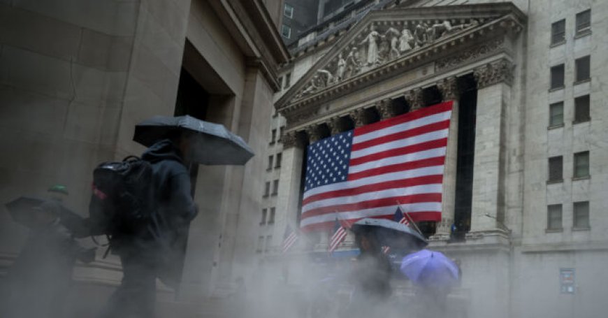 Dow Drops 785 Points as Oil Prices Surge Again