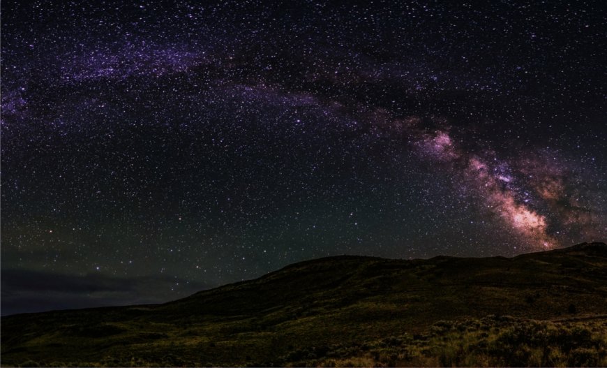 March Equinox Brings Rare Zodiacal Light: Catch It Before It’s Gone!