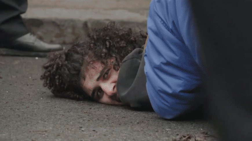 Dramatic video shows NYPD tackling man who threw ‘ignited device’ near NYC mayor’s home during protest clash