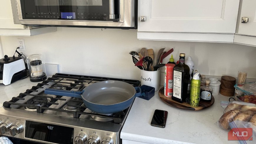 I stopped leaving my phone in the kitchen for this one annoying reason