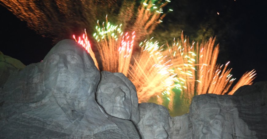 Fireworks Will Return to Mount Rushmore for Independence Day 'Grand Celebration'