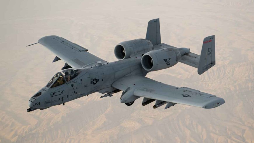 The A-10 Thunderbolt II, the aircraft designed around a 30 mm cannon with seven barrels and a complete system weighing over 4000 kg, because in close combat it continues to do what others dare not