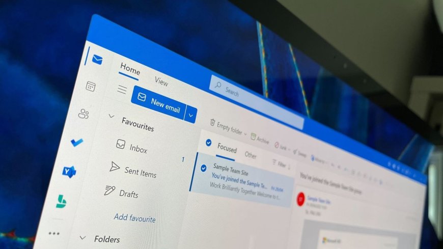Outlook for Windows just fixed a problem you didn’t know could ruin your whole day — protecting your emails from Wi‑Fi drops