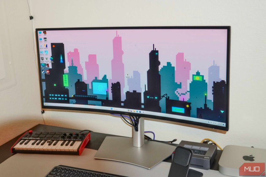 Every ultrawide monitor owner needs to enable this Windows feature