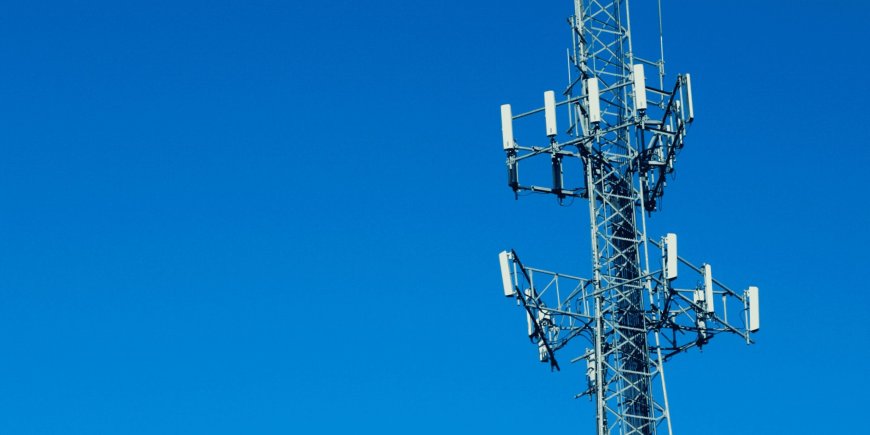 Living Close To Cell Towers Puts People At Greater Risk of Chronic Immune Stress