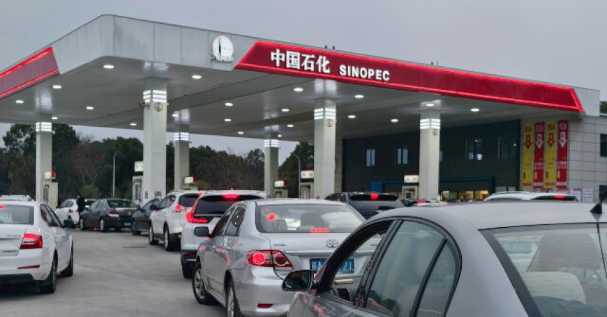 Massive Gas Lines in China -- Hongkongers Rushing Across Border to Fill Up as Iran War Threatens Supply