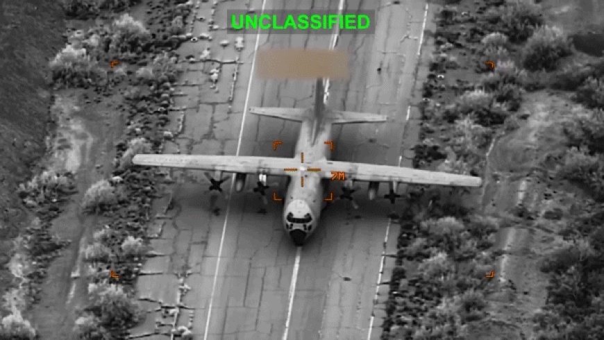 US destroys aging Iranian warplanes, video shows