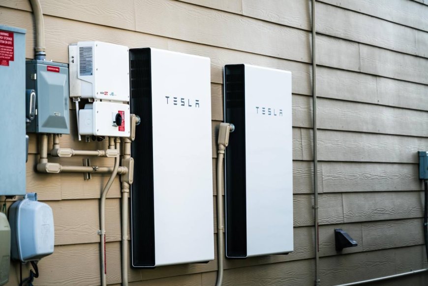 Tesla becomes a utility in the UK, setting up showdown with Octopus Energy