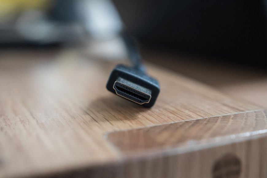 This is the only type of HDMI cable that actually works over long distances