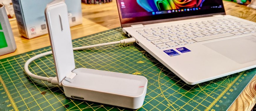 D-Link D501 review: This 5G travel router made me wish for better local 5G connectivity, because without it, this is an expensive LTE dongle