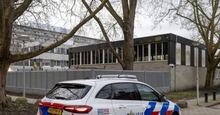 Dutch Police Hunt Suspect Filmed Setting off Blast at Jewish School in Amsterdam