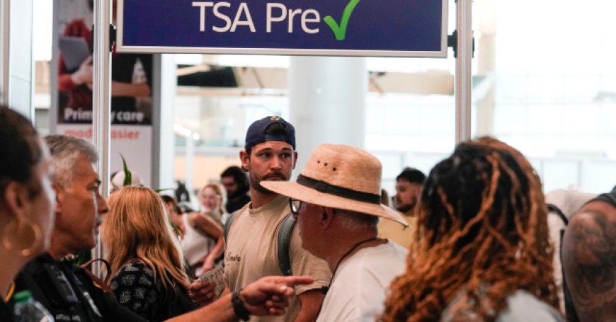 Feds Charge California Man with Attacking TSA and Dallas Cops at Airport Checkpoint