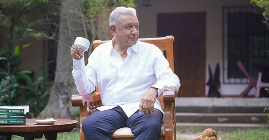 Leftist Mexican Ex-President AMLO Comes ‘Out of Retirement’ to Panhandle for Cuba