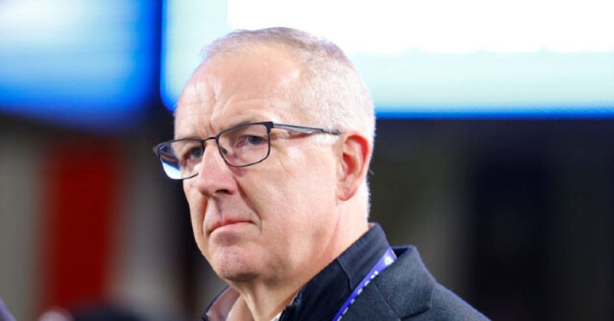 SEC Commissioner Warns of 'Messy' Transition in Store for College Sports