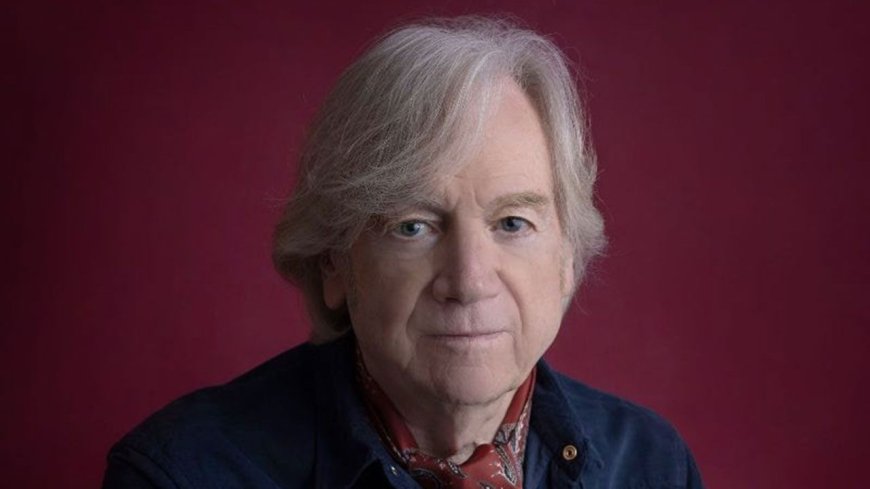 Sole surviving Moody Blues member Justin Hayward announces UK tour for October