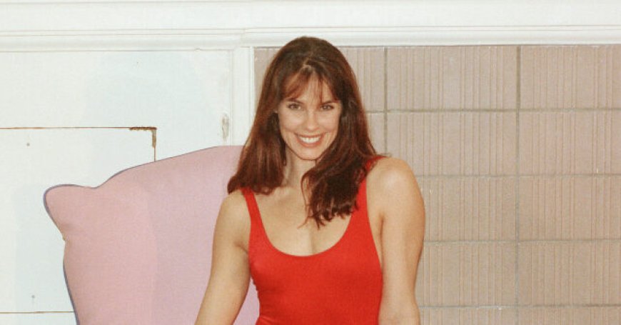 'Baywatch' Actress Alexandra Paul Arrested for Freeing Beagles During Animal Rights Protest