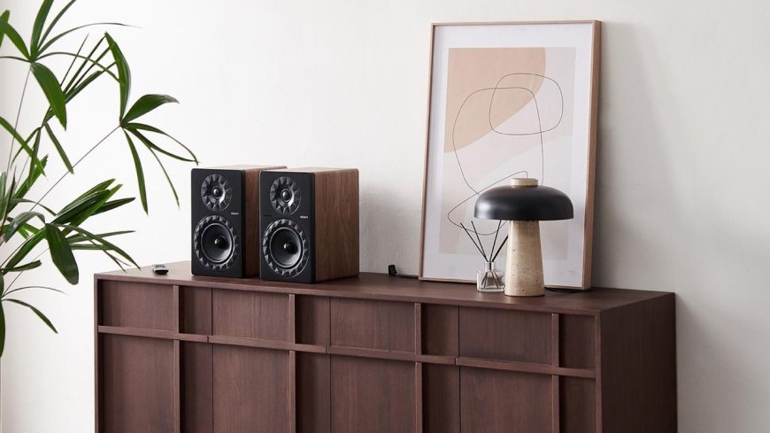 These small and stylish wireless stereo speakers pack in Hi-Res connectivity, turntable phono support, HDMI, aptX and more — and all at a seriously tempting price