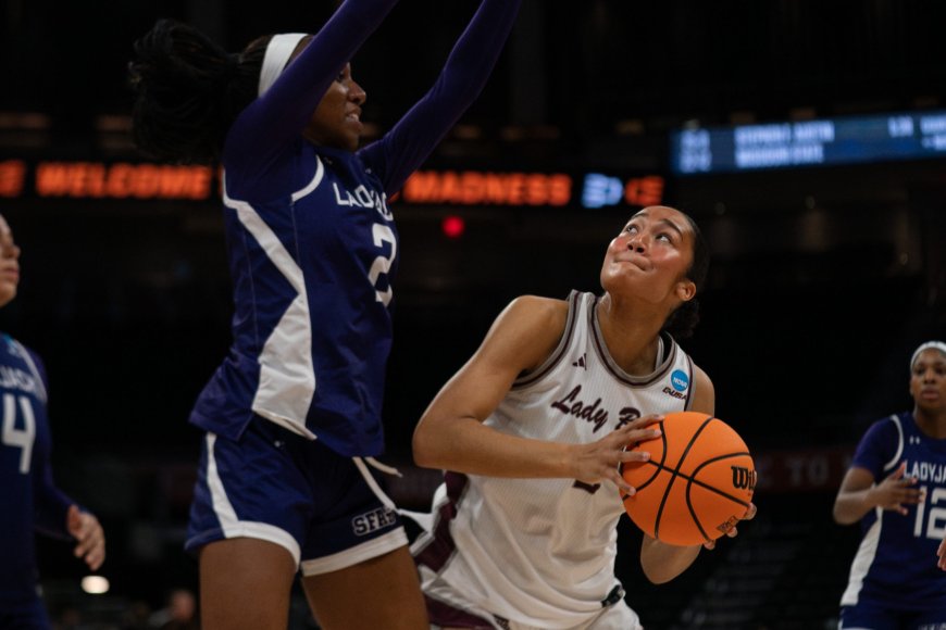 Missouri State dominates glass, scores in bunches in NCAA Tournament win over Stephen F. Austin