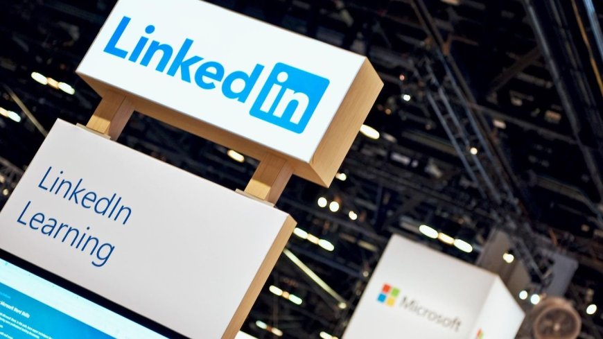 This new translation tool turns your real thoughts into "LinkedIn Speak" — and it’s as cursed as you’d imagine