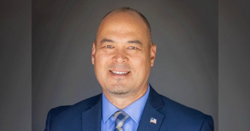 Mayor of Idaho city, 47, dies after suffering medical emergency while speaking at town hall