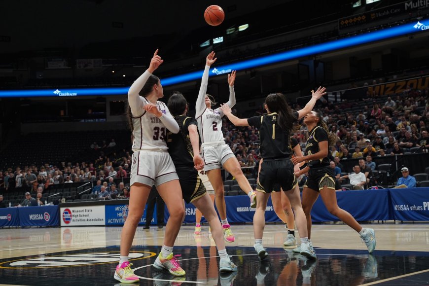 Larsen, VanHorn lead Strafford girls to program’s sixth state championship