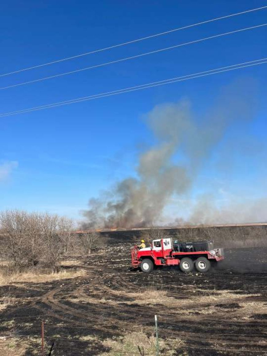 One injured as grass fire burns 400 acres in south-central Kansas
