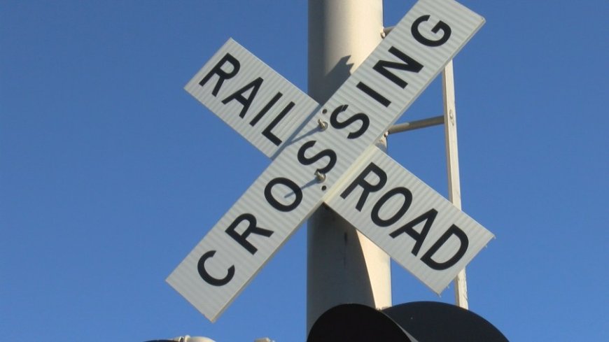 Railroad crossing repairs on Kansas highway will cause hefty detour