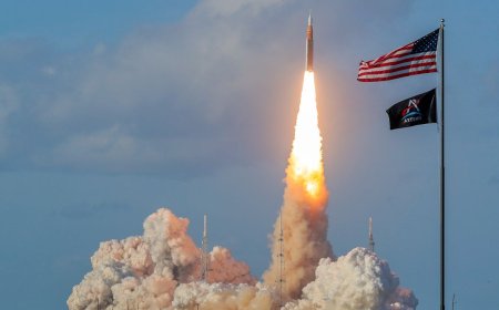 The Trajectory of the Artemis II Moon Mission Is a Feat of Engineering