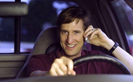 Oscar-winning filmmaker and actor Ray McKinnon re-releases his films Randy and the Mob and The Accountant