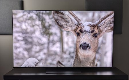 Prices for the LG G6 and LG C6 OLED TVs have appeared on Amazon — and boy, have I got good news for you