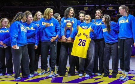 Jimmy Kimmel tells UCLA women's basketball team to give Trump fake national championship trophy