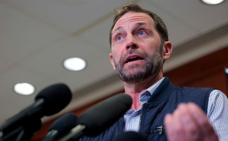 Democratic lawmaker warns he's 'taking names,' creating list of people who need to be held accountable