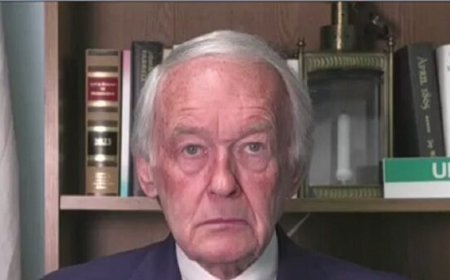 Markey: Impeaching Trump 'Has to Be the Democratic Agenda'