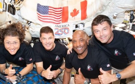 Artemis II Crew Completes First 'Ship to Ship' Call from Moon to International Space Station