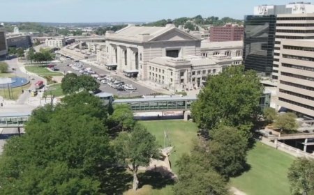 Kansas City introduces $600M funding package for downtown Royals stadium