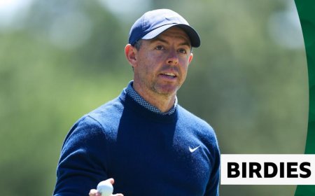 McIlroy hits three birdies in a row to move into joint lead