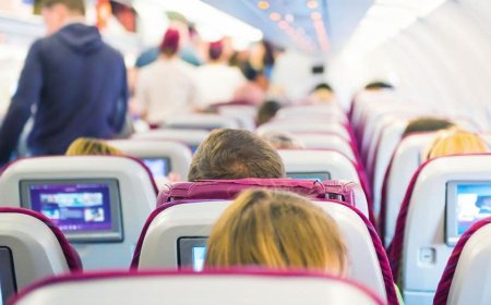 Outraged passengers say parents ditched rowdy kids in coach while they upgraded to first class