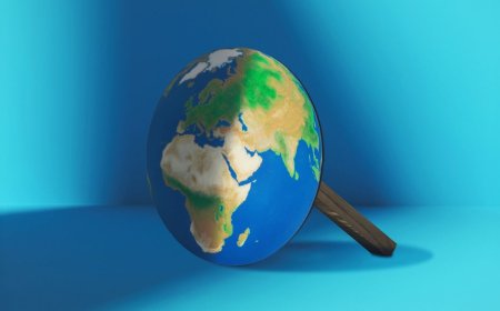 How the Internet Broke Everyone’s Bullshit Detectors