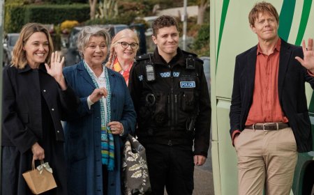 Beyond Paradise season 4 star would 'love' to do The Celebrity Traitors season 2 — and would be 'terrified' if one contestant came to Shipton Abbott