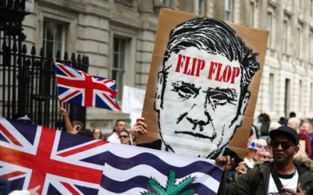 UK Shelves Handover of Chagos Islands Following Criticism From Trump