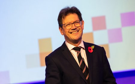 SFO Director announces retirement