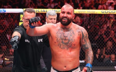 UFC 327 takeaways: Ulberg blew out his knee, but Procházka blew his title chance