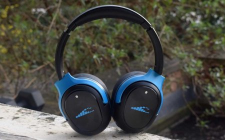 Are these the best-designed workout headphones ever? I used them for a month to find out