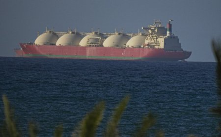 US military starts removing mines from Strait of Hormuz