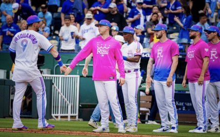 Photos: Royals beat Chicago White Sox 2-0 [April 11, 2026]