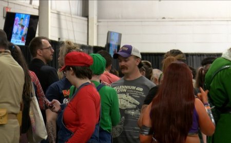 Missouri Comic-Con underway, thousands flock to Springfield