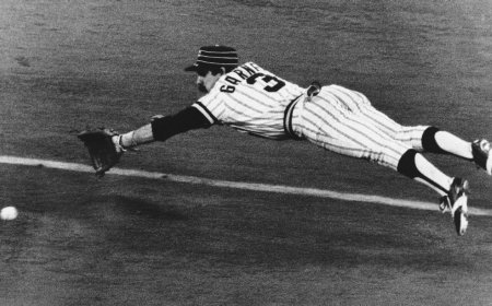 Three-time All-Star, former manager Garner dies