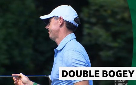 'Disaster' as McIlroy double bogeys the fourth